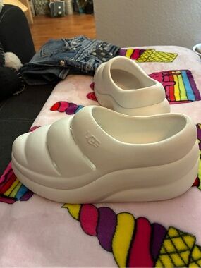 UGG Cream Sculpted Platform Slide Clogs
